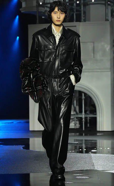 أسبوع لندن للموضة: الأسلوب اللندني في مجموعة Burberry